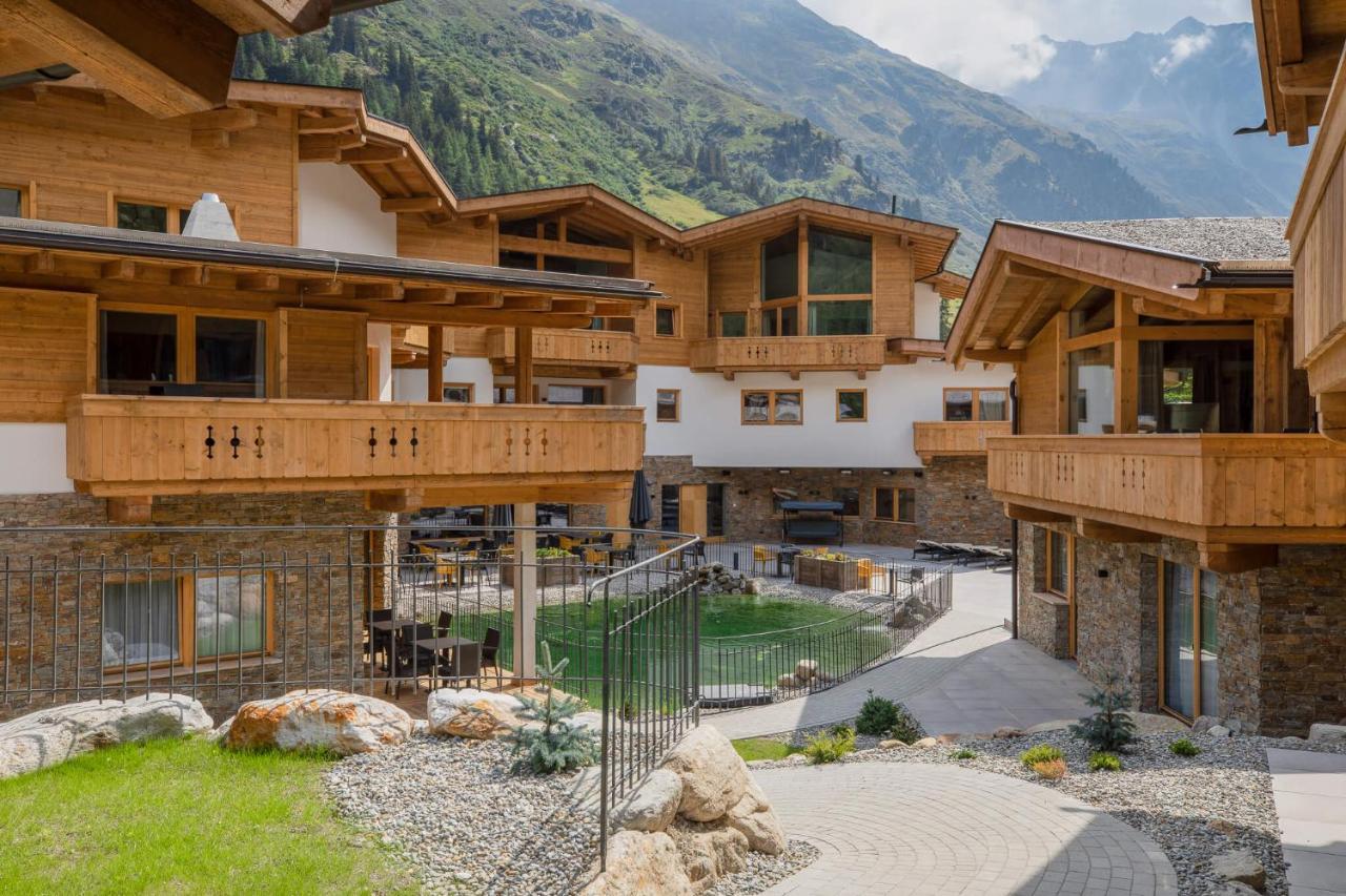 Das Chaletdorf - Pitztal Sankt Leonhard im Pitztal Exteriör bild