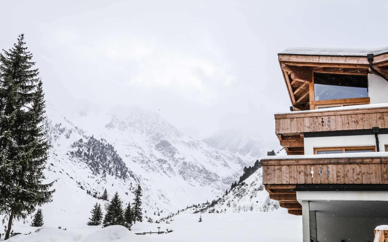 Das Chaletdorf - Pitztal Sankt Leonhard im Pitztal Exteriör bild